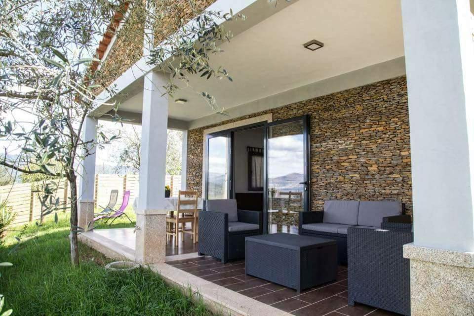 Casas Do Paco - Casas De Ferias كابيسيراس دى باستو المظهر الخارجي الصورة